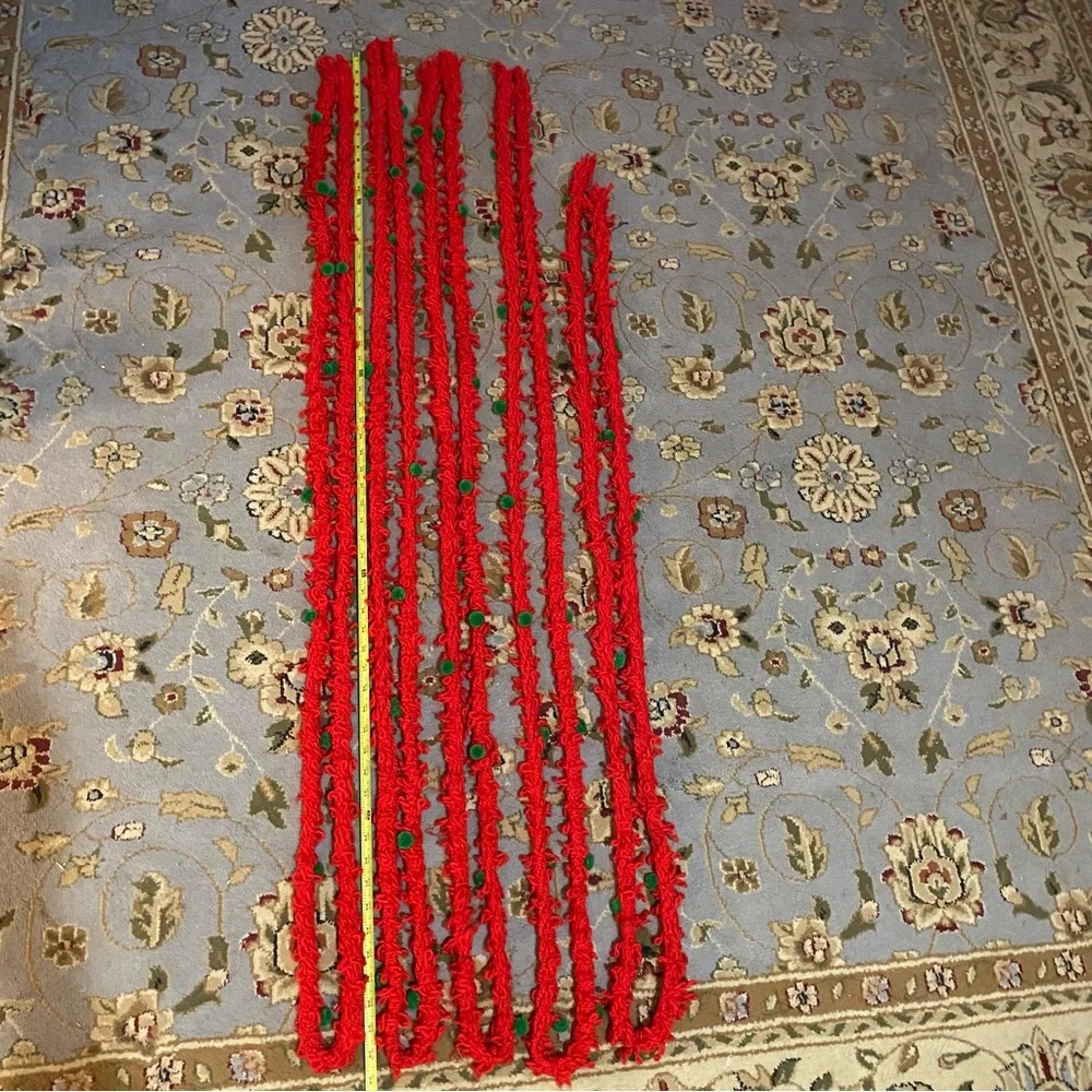 Handmade‎ Red Crochet Yarn Garlands Green Poms Christmas Decor Retro Country Lot